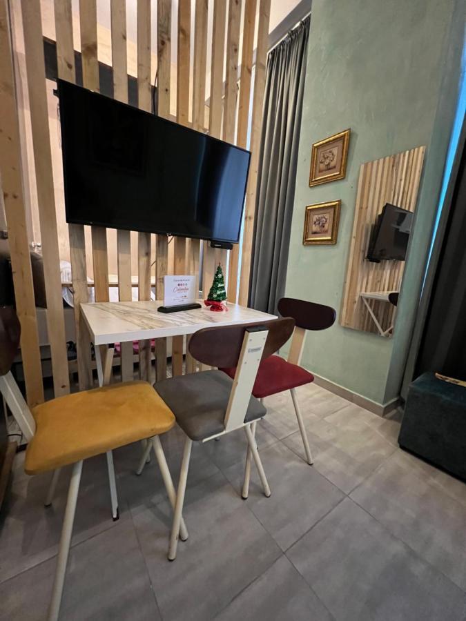 Colombia Apartments&Rooms Durres Bagian luar foto
