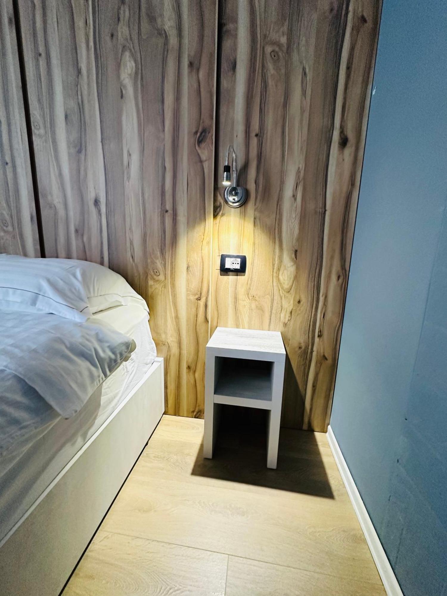 Colombia Apartments&Rooms Durres Bagian luar foto