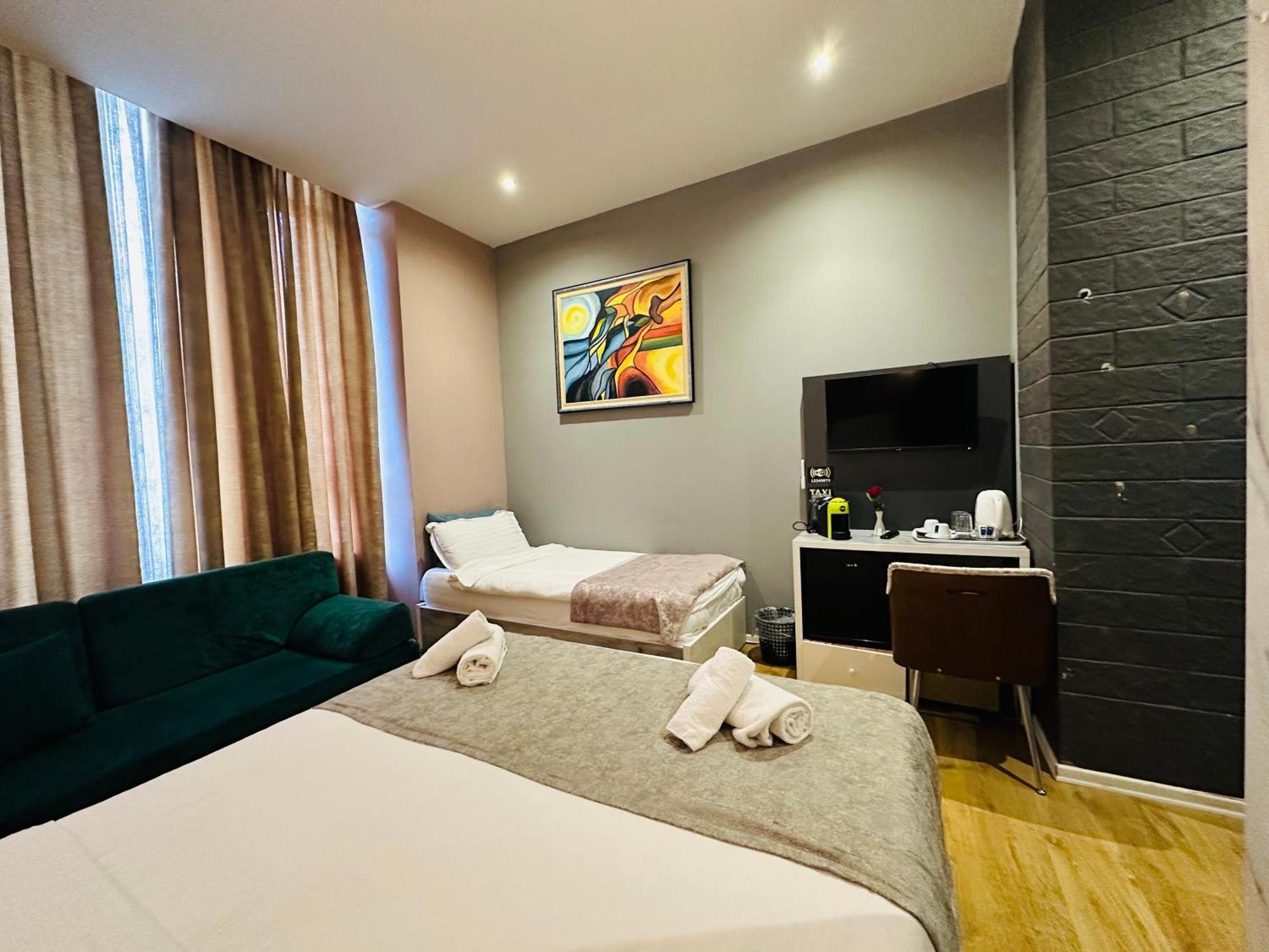 Colombia Apartments&Rooms Durres Bagian luar foto
