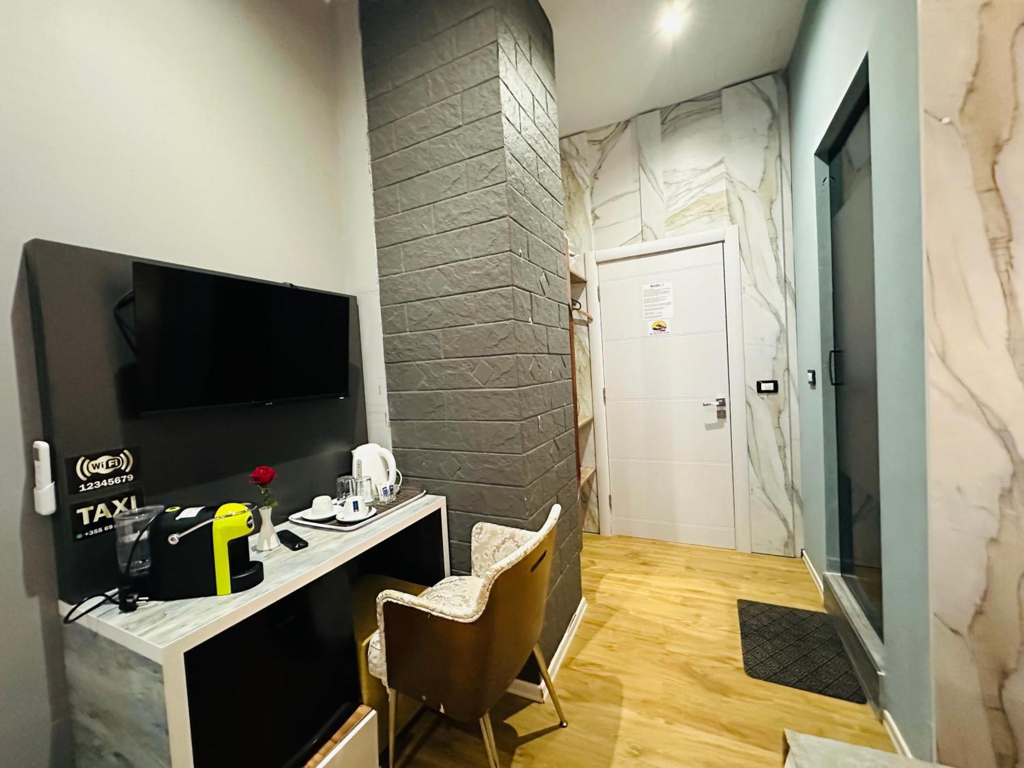 Colombia Apartments&Rooms Durres Bagian luar foto