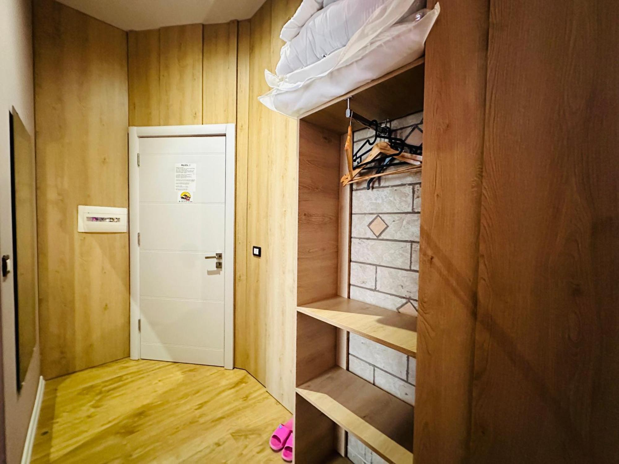 Colombia Apartments&Rooms Durres Bagian luar foto