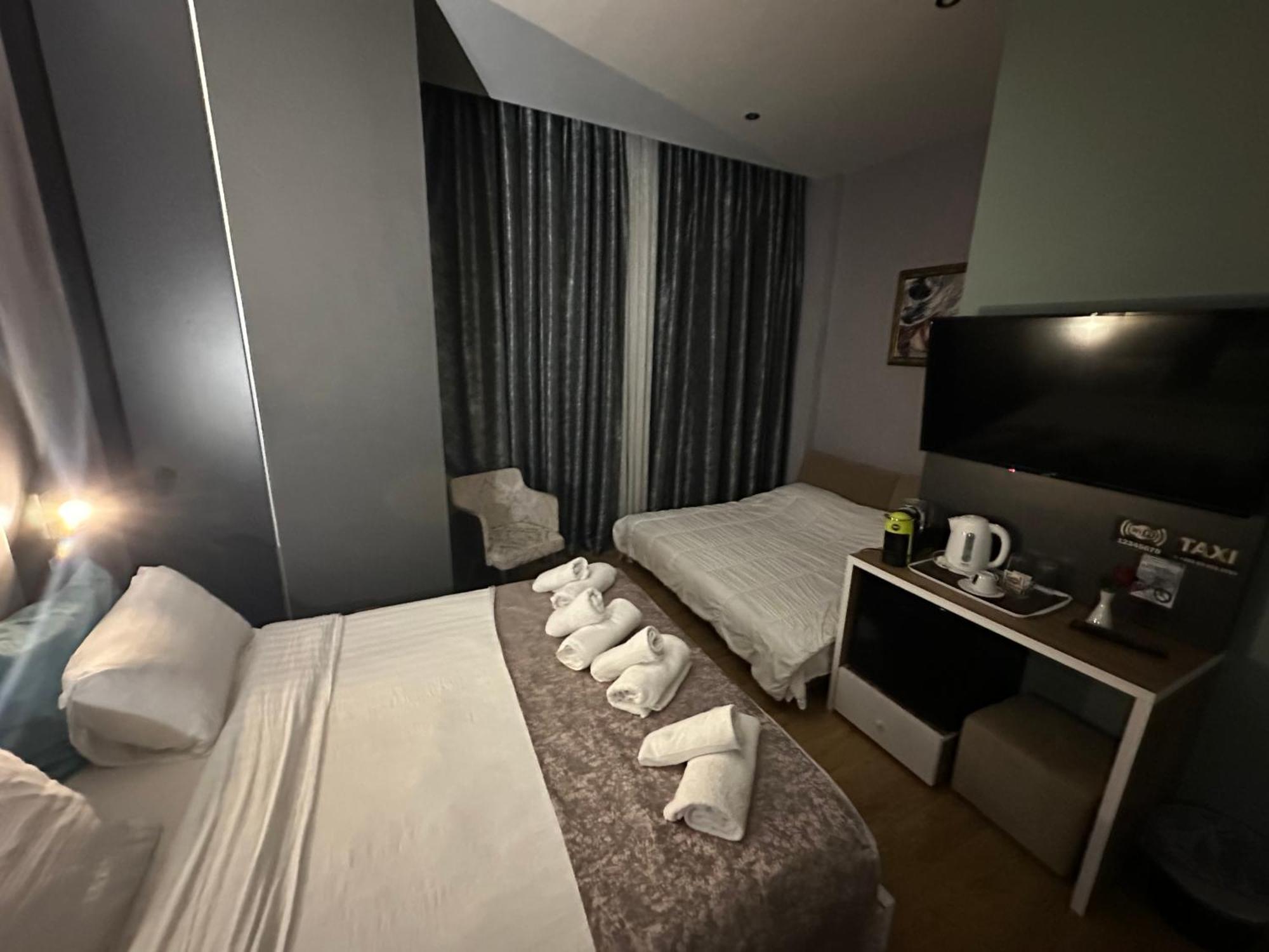 Colombia Apartments&Rooms Durres Bagian luar foto