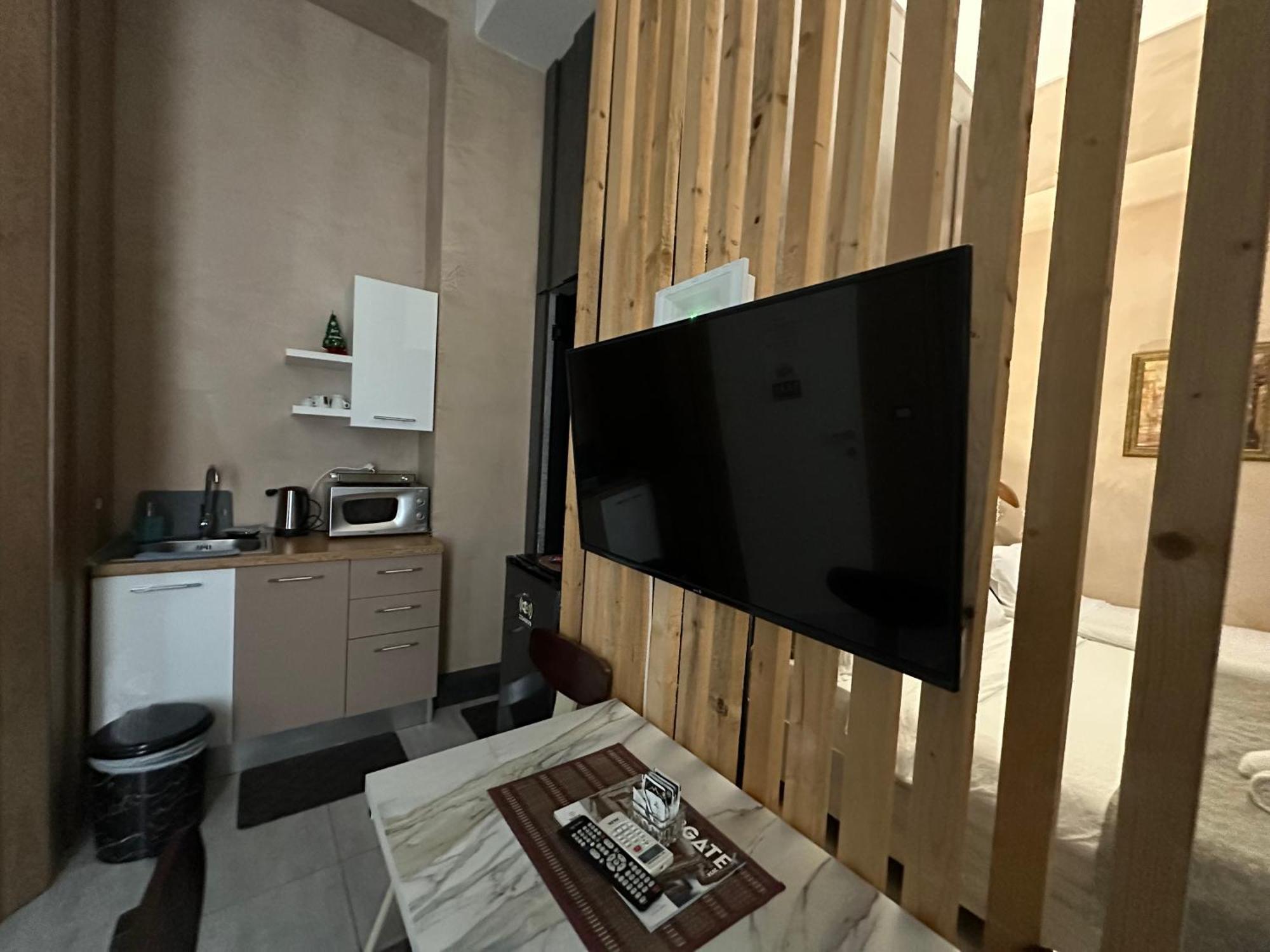 Colombia Apartments&Rooms Durres Bagian luar foto