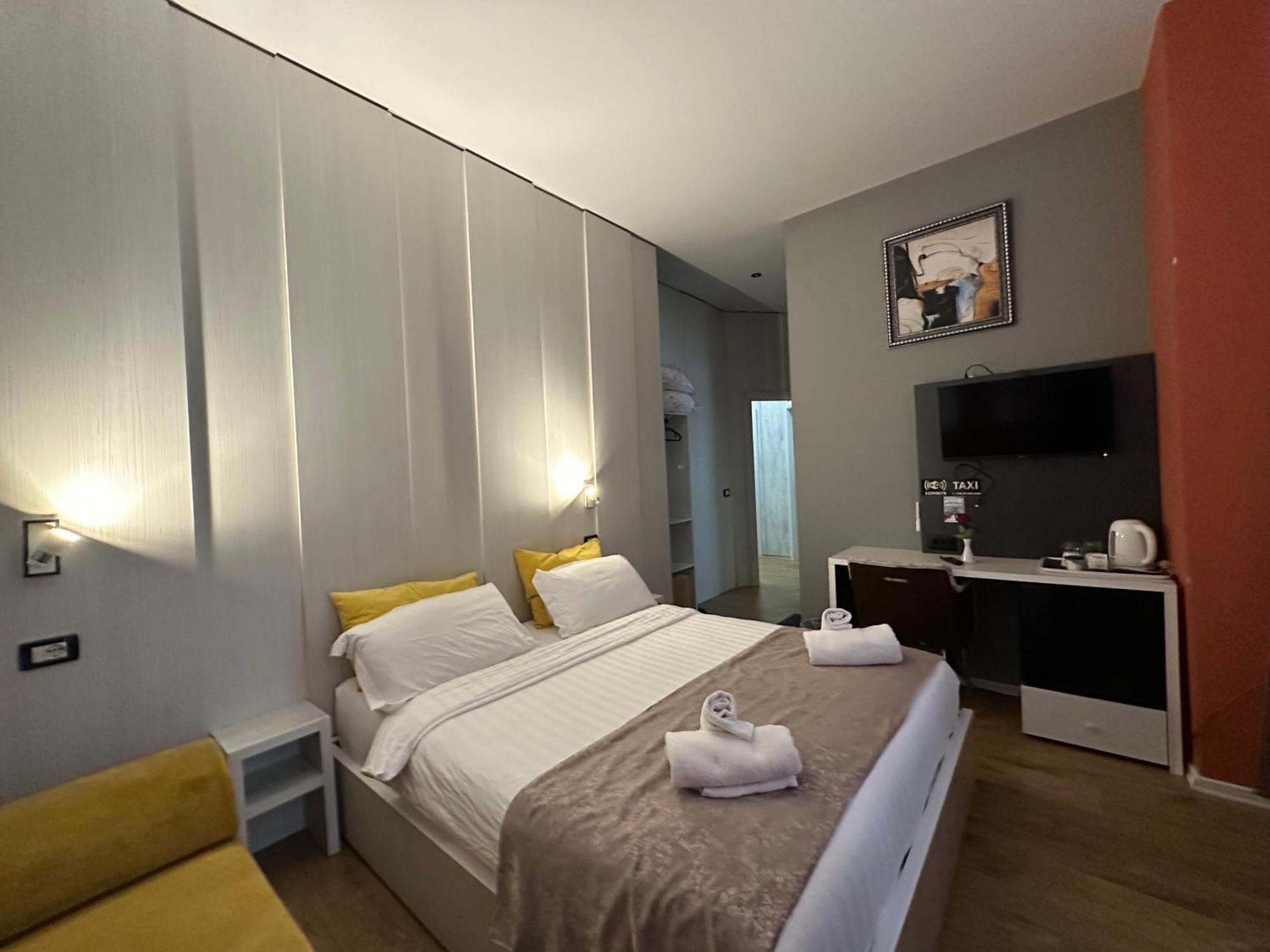 Colombia Apartments&Rooms Durres Bagian luar foto